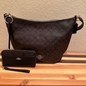 Coach purse and wallet